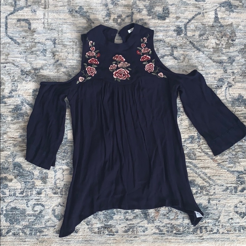 Maurices Size S High Neck Tank